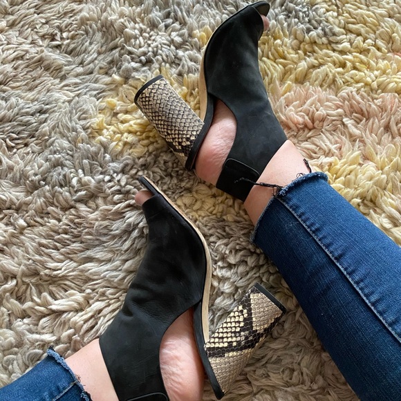 M.Gemi leather python snake print block heel sandals - Picture 2 of 4